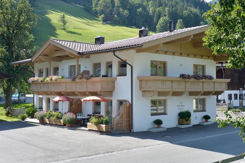 Landhaus Gredler Mayrhofen Eksteriør billede