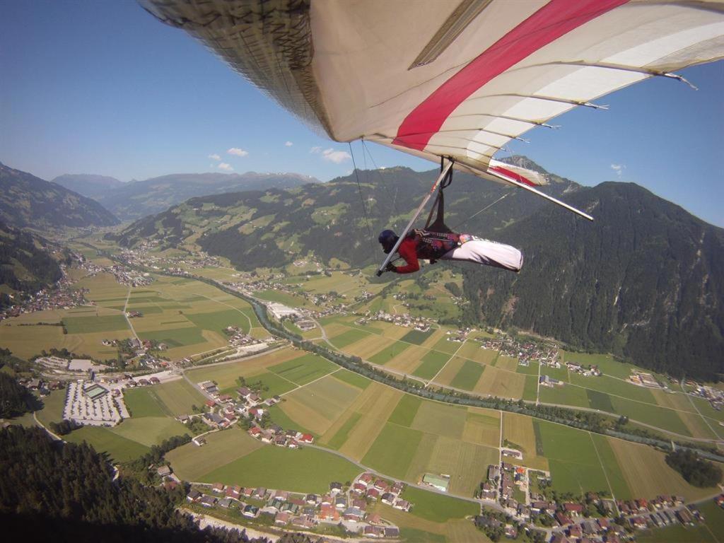 Landhaus Gredler Mayrhofen Eksteriør billede